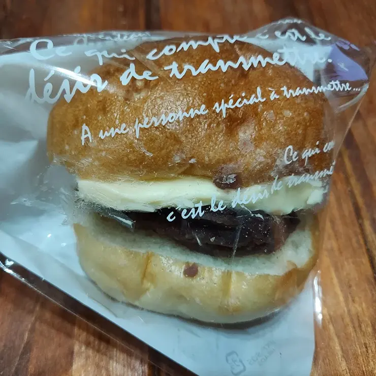 卵不使用のパン